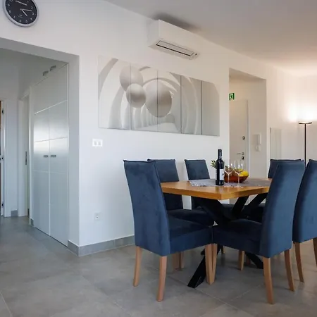 Luxury Vista Mare * مالينسكا