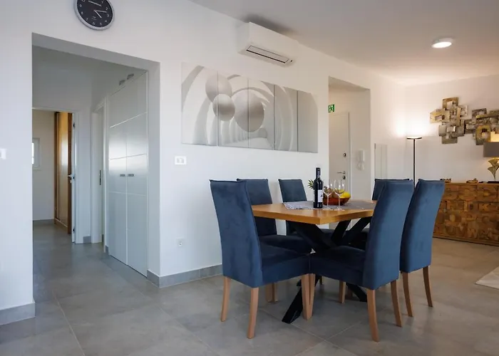 Luxury Vista Mare * Malinska